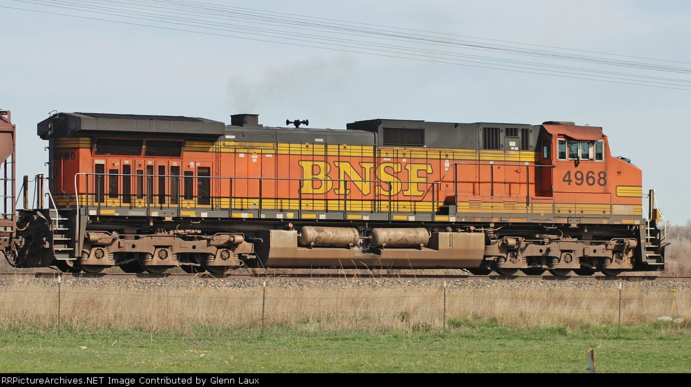 BNSF 4968